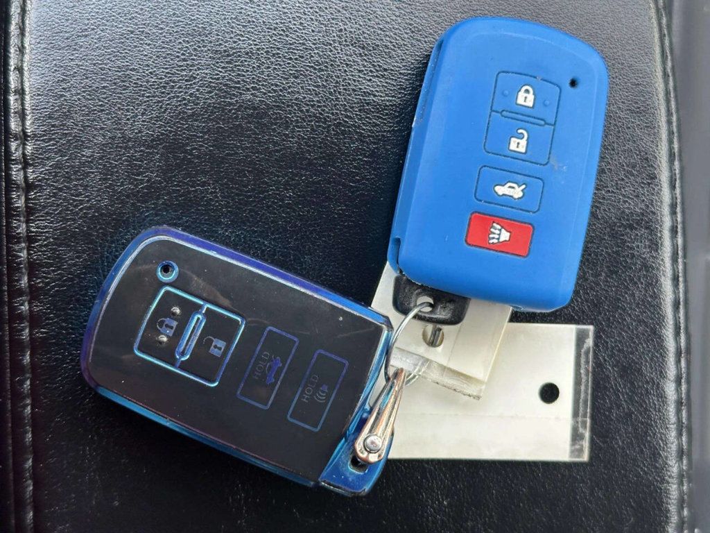 2015 Toyota RAV4 AWD 4dr Limited - 23012868 - 29