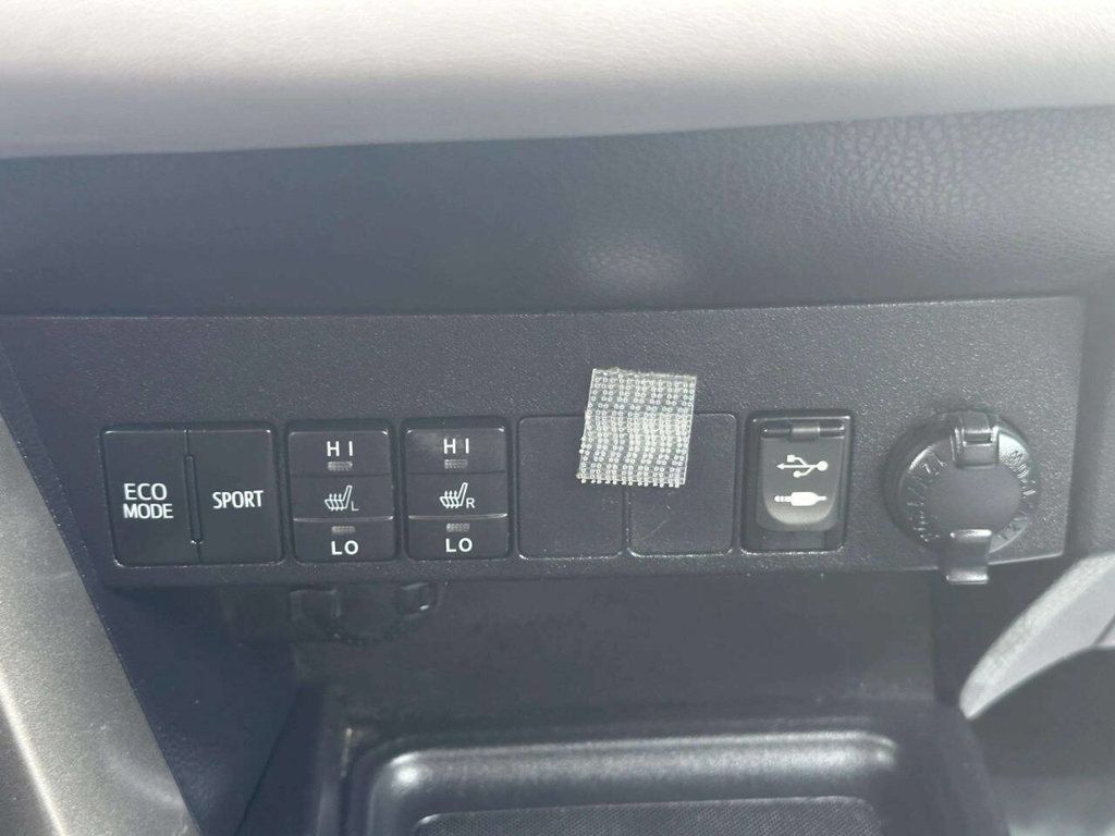 2015 Toyota RAV4 AWD 4dr Limited - 23012868 - 30