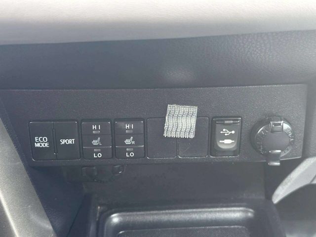 2015 Toyota RAV4 AWD 4dr Limited - 23012868 - 30