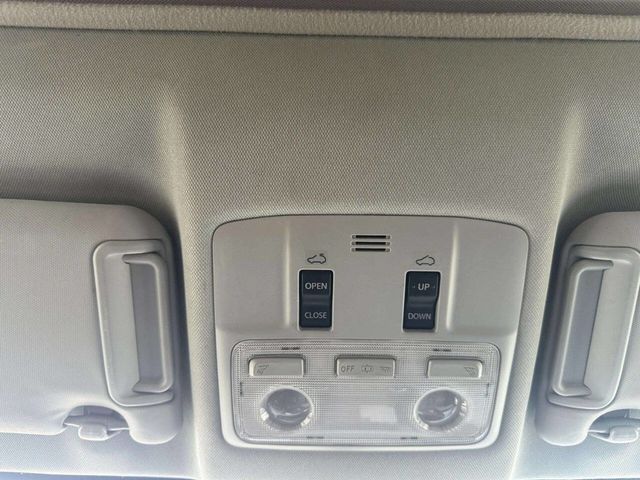 2015 Toyota RAV4 AWD 4dr Limited - 23012868 - 31