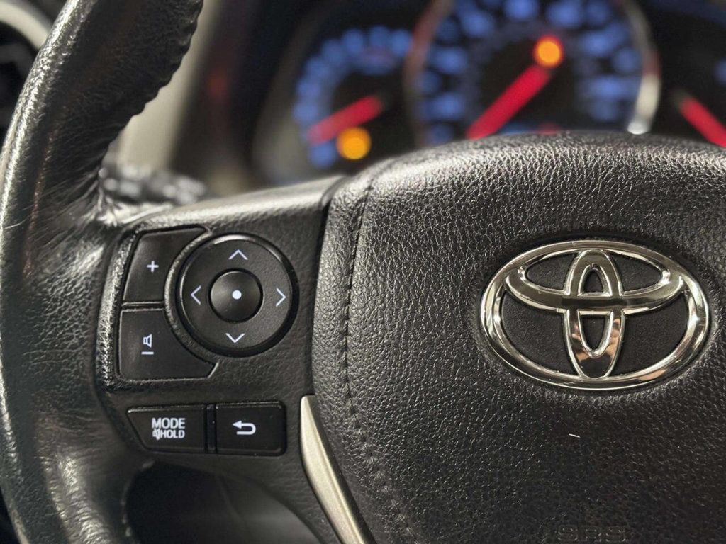 2015 Toyota RAV4 AWD 4dr Limited - 23056013 - 27
