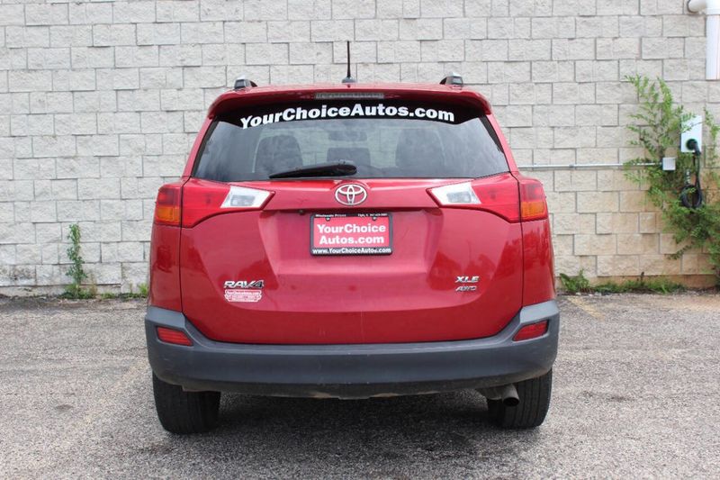 2015 Toyota RAV4 AWD 4dr XLE - 22883871 - 3