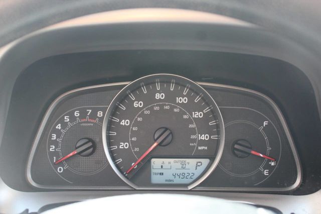 2015 Toyota RAV4 AWD 4dr XLE - 22921270 - 22