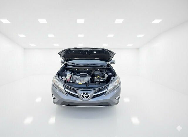 2015 Toyota RAV4 AWD 4dr XLE - 22980572 - 19