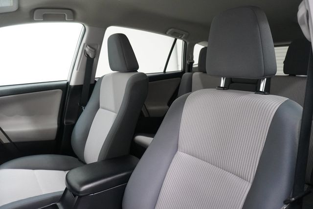 2015 Toyota RAV4 FWD 4dr LE - 22997331 - 10