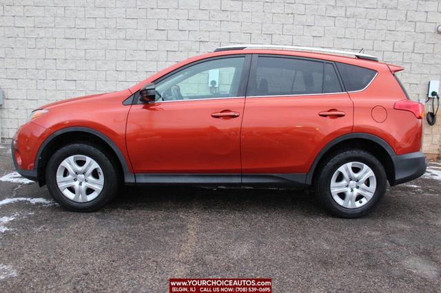 2015 Toyota RAV4 FWD 4dr LE - 22748767 - 1