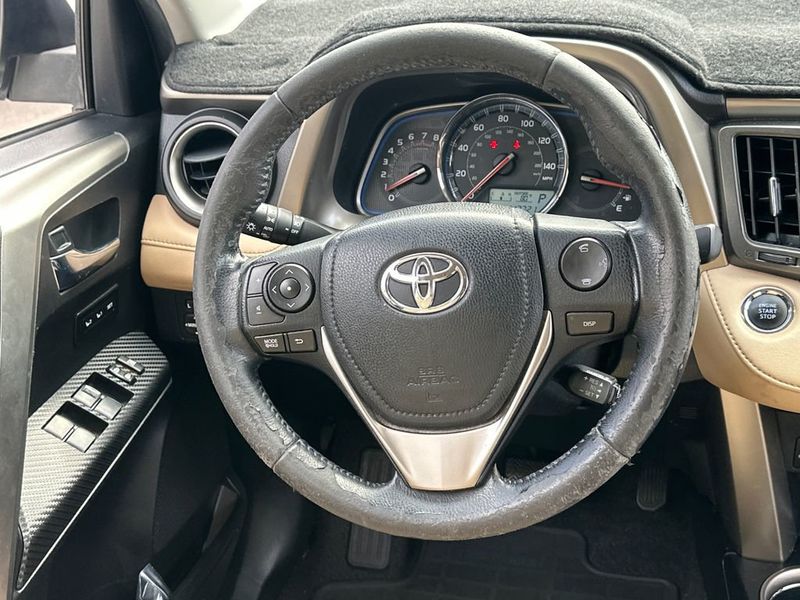 2015 Toyota RAV4 FWD 4dr Limited - 23036711 - 16