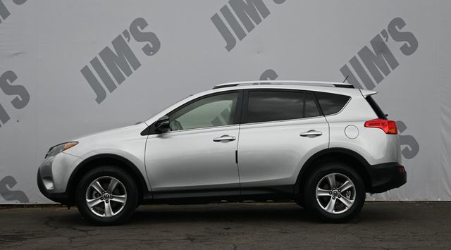 2015 Toyota RAV4 FWD 4dr XLE - 23043345 - 5