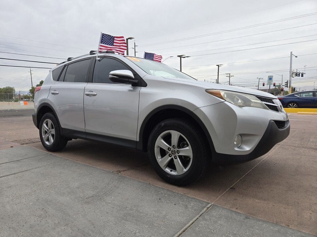 2015 Toyota RAV4 FWD 4dr XLE - 22915571 - 3