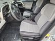 2015 Toyota RAV4 FWD 4dr XLE - 22915571 - 6