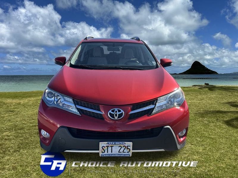 2015 Toyota RAV4 XLE photo 9