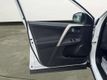 2015 Toyota RAV4 FWD 4dr XLE - 23030349 - 9