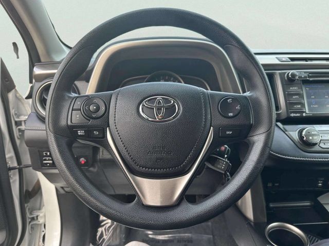 2015 Toyota RAV4 FWD 4dr XLE - 23030349 - 22