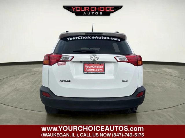 2015 Toyota RAV4 FWD 4dr XLE - 23030349 - 3