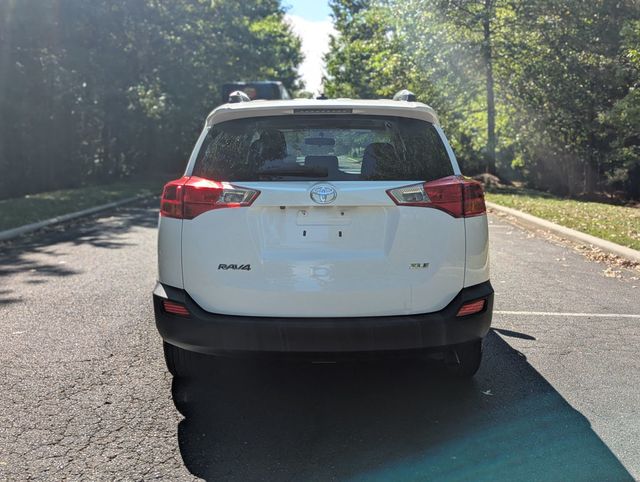 2015 Toyota RAV4 FWD 4dr XLE - 22925457 - 5