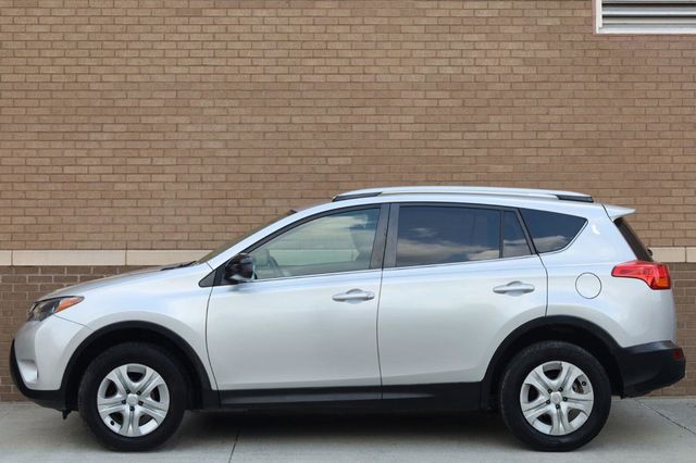 2015 Toyota RAV4 LE - 23059515 - 2