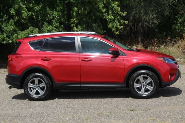 2015 Toyota RAV4 ONE OWNER AWD XLE W/ NAVIGATION. MOONROOF - 23053262 - 1