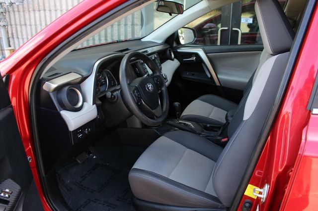 2015 Toyota RAV4 ONE OWNER AWD XLE W/ NAVIGATION. MOONROOF - 23053262 - 22