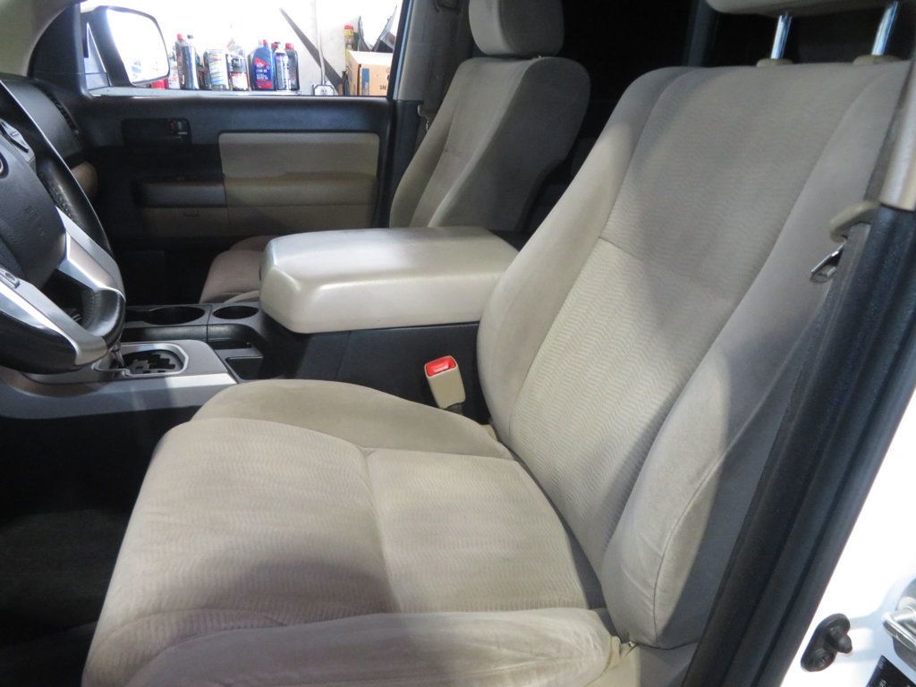 2015 Toyota Sequoia 2OWNER TOYOTA SEQUOIA 4X4 MOONROOF EXTRA CLEAN ROOF RACK  - 23059852 - 20