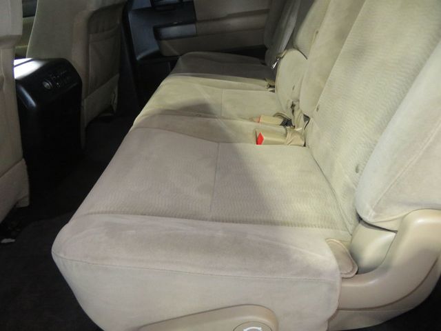 2015 Toyota Sequoia 2OWNER TOYOTA SEQUOIA 4X4 MOONROOF EXTRA CLEAN ROOF RACK  - 23059852 - 25