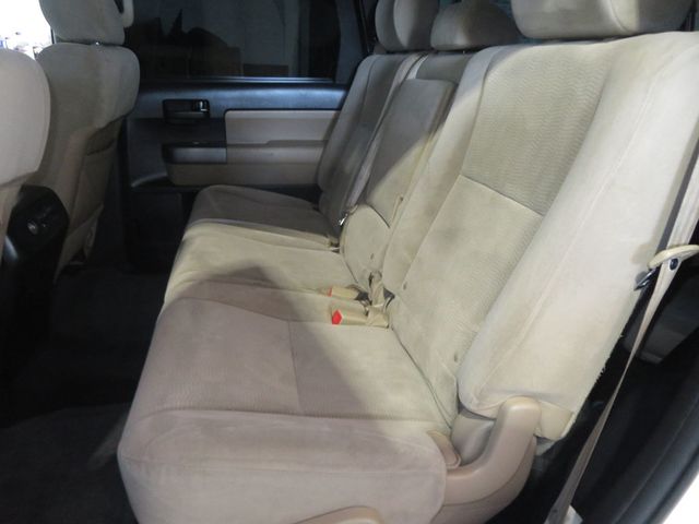2015 Toyota Sequoia 2OWNER TOYOTA SEQUOIA 4X4 MOONROOF EXTRA CLEAN ROOF RACK  - 23059852 - 26