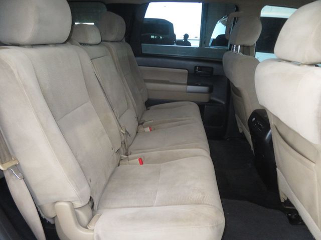 2015 Toyota Sequoia 2OWNER TOYOTA SEQUOIA 4X4 MOONROOF EXTRA CLEAN ROOF RACK  - 23059852 - 32