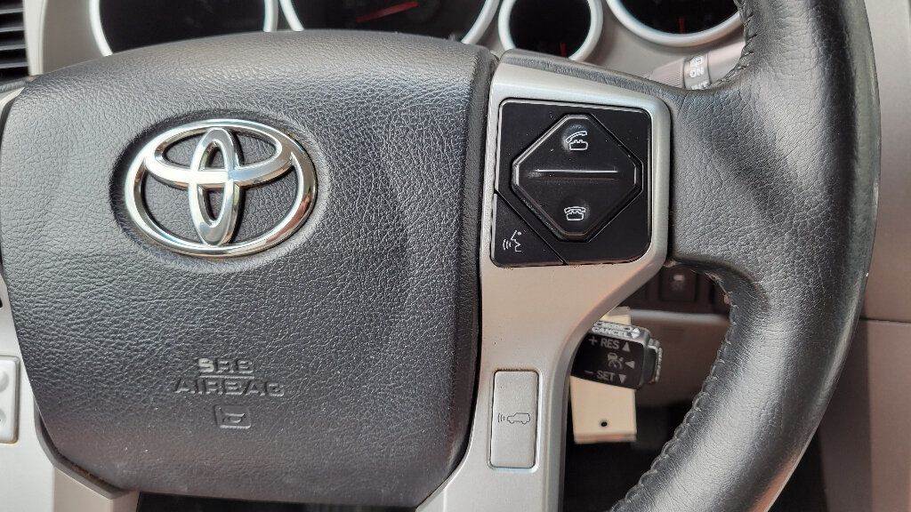 2015 Toyota Sequoia 4WD 5.7L FFV Platinum - 22393601 - 13
