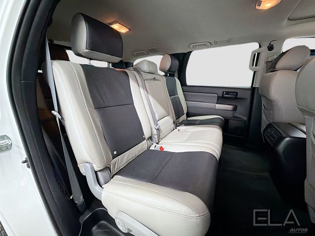 2015 Toyota Sequoia 4WD 5.7L FFV SR5 - 23037311 - 26