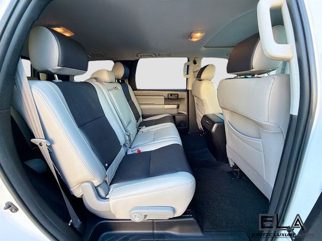 2015 Toyota Sequoia 4WD 5.7L FFV SR5 - 23037311 - 43