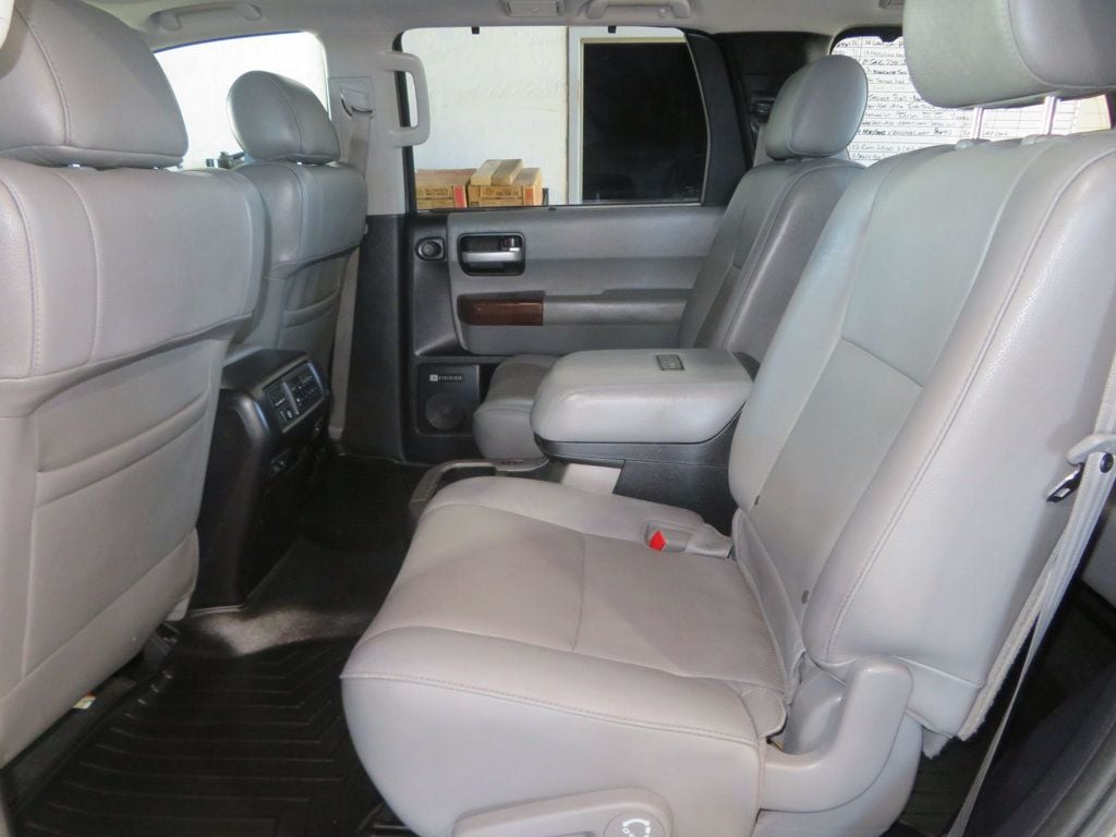 2015 Toyota Sequoia 4X4 PLATINUM SEQUOIA 2OWNER EXTAR CLEAN LEATHER 3RD ROW SEAT  - 22682177 - 21