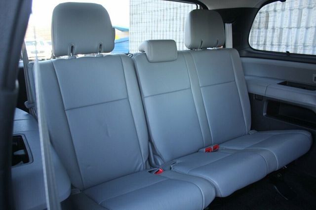 2015 Toyota Sequoia ONE OWNER LIMITED W/ PREMIUM JBL AUDIO/ NAVIGATION, MOONROOF - 22985520 - 12