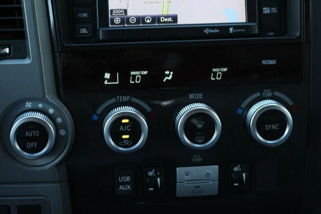 2015 Toyota Sequoia ONE OWNER LIMITED W/ PREMIUM JBL AUDIO/ NAVIGATION, MOONROOF - 22985520 - 16