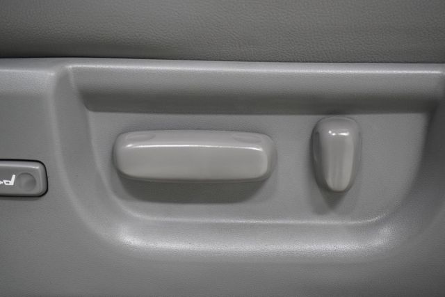 2015 Toyota Sequoia RWD 5.7L Platinum - 22936088 - 17