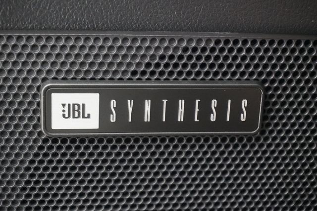 2015 Toyota Sequoia RWD 5.7L Platinum - 22936088 - 19