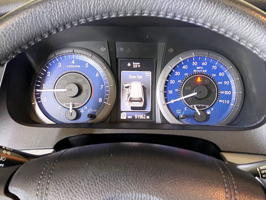 2015 Toyota Sienna  - 22952776 - 28