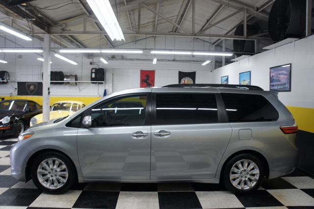 2015 Toyota Sienna 1-Owner, Clean, 7-Passengers - 22957840 - 17