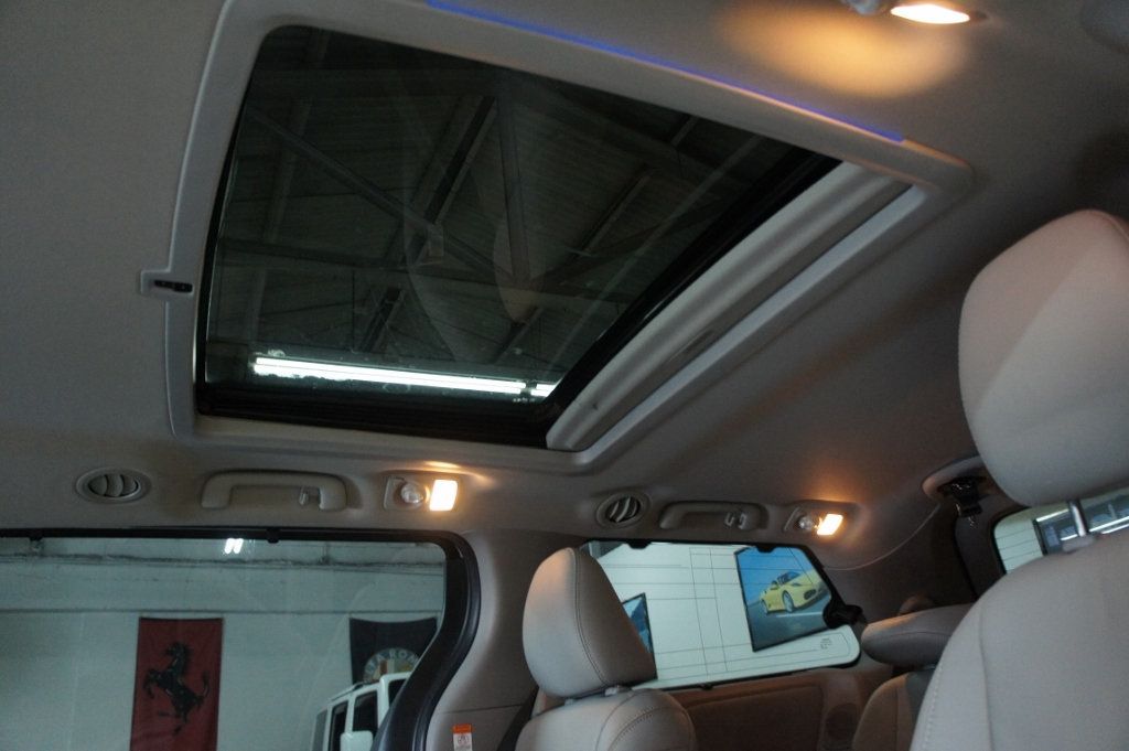 2015 Toyota Sienna 1-Owner, Clean, 7-Passengers - 22957840 - 39