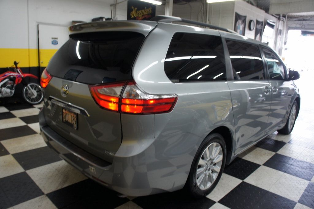 2015 Toyota Sienna 1-Owner, Clean, 7-Passengers - 22957840 - 48