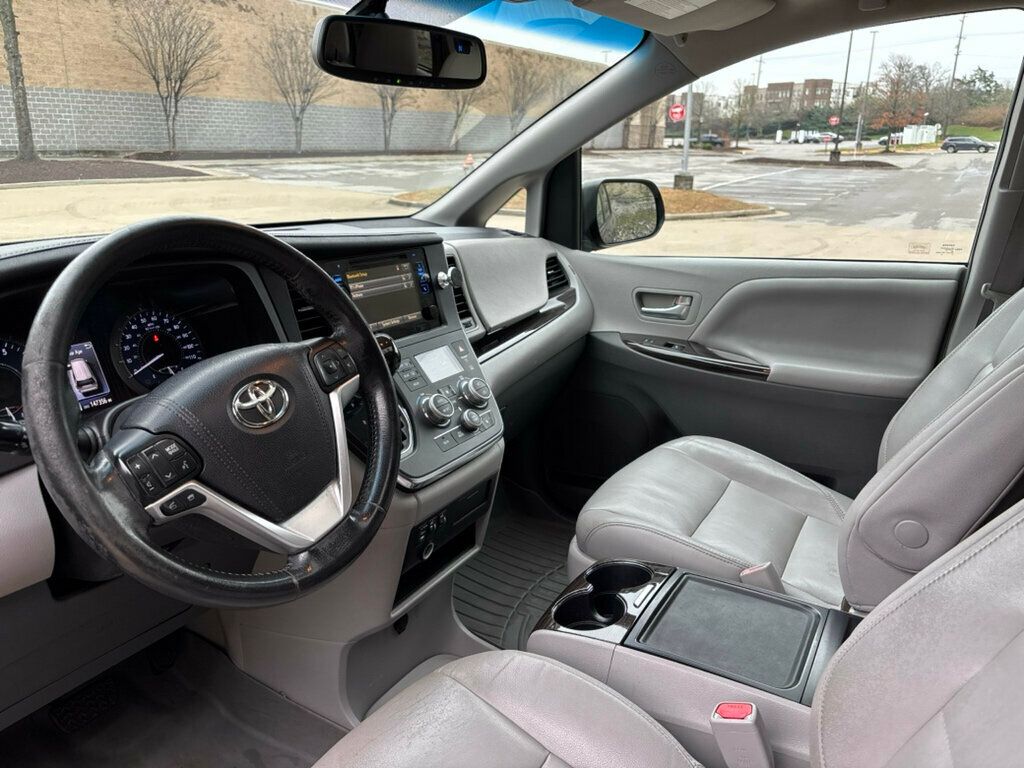 2015 Toyota Sienna 2015 TOYOTA SIENNA XLE 8-PASSENGER - 22953926 - 9