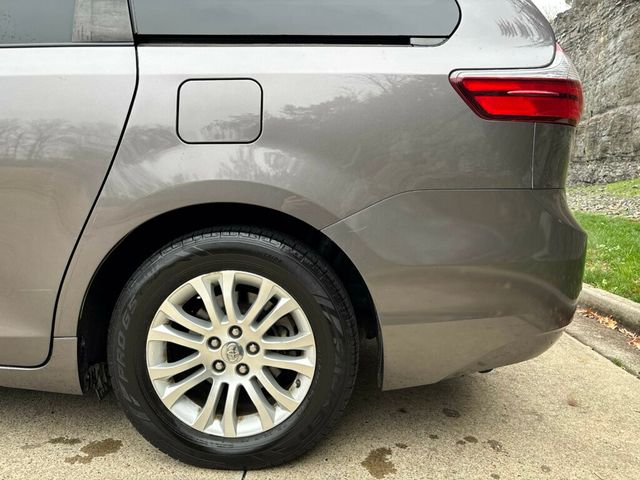 2015 Toyota Sienna 2015 TOYOTA SIENNA XLE 8-PASSENGER - 22953926 - 37