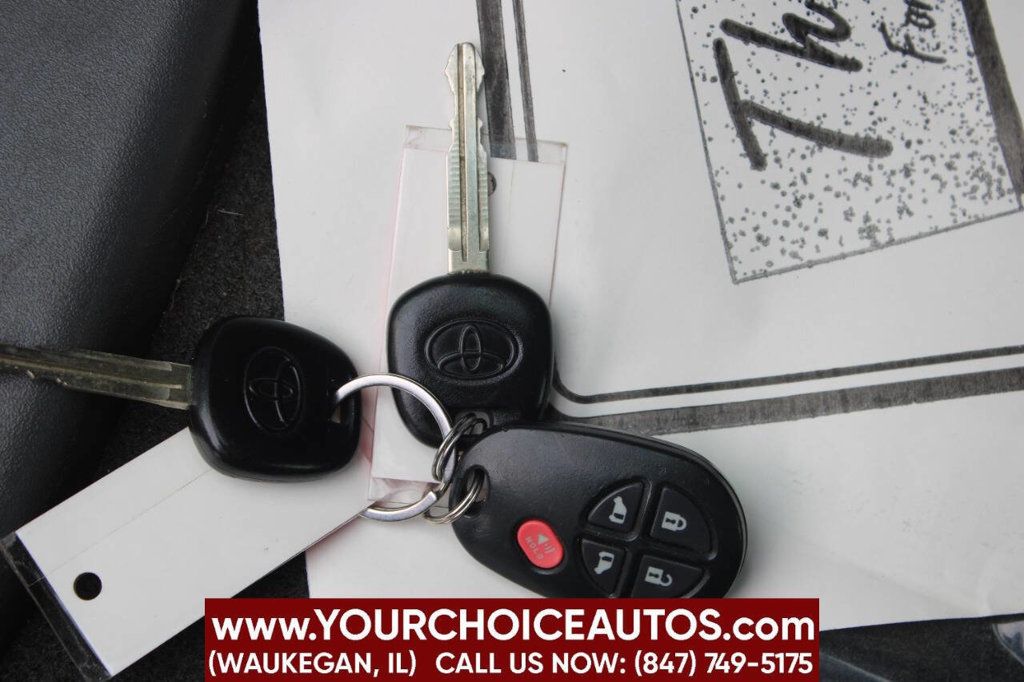 2015 Toyota Sienna 5dr 7-Passenger Van LE AWD - 22899824 - 29