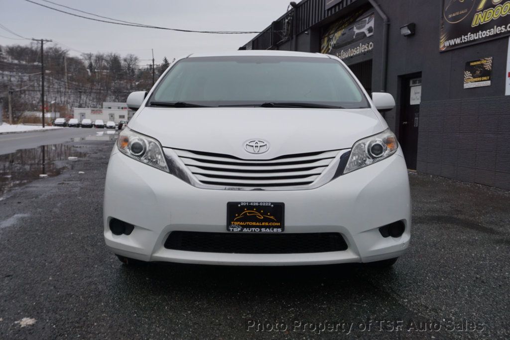 2015 Toyota Sienna 5dr 7-Passenger Van LE AWD CLEAN CARFAX W/ SERVICE HISTORY  - 22723675 - 1