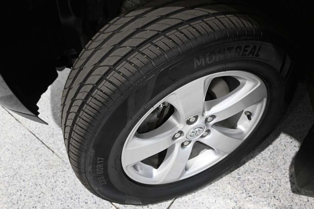 2015 Toyota Sienna 5dr 7-Passenger Van LE FWD Mobility - 23007965 - 10