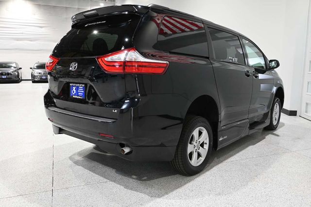 2015 Toyota Sienna 5dr 7-Passenger Van LE FWD Mobility - 23007965 - 5