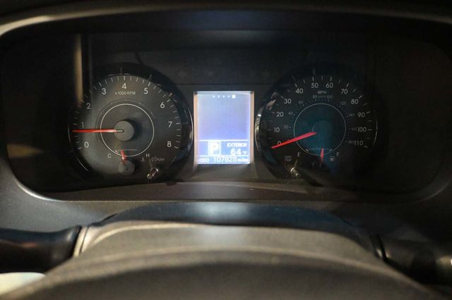 2015 Toyota Sienna 5dr 7-Passenger Van LE FWD Mobility - 23075376 - 34