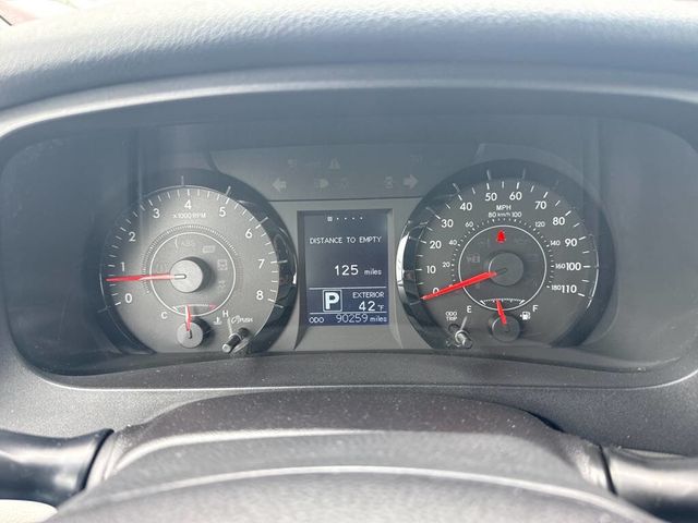 2015 Toyota Sienna 5dr 7-Passenger Van L FWD - 22633954 - 24