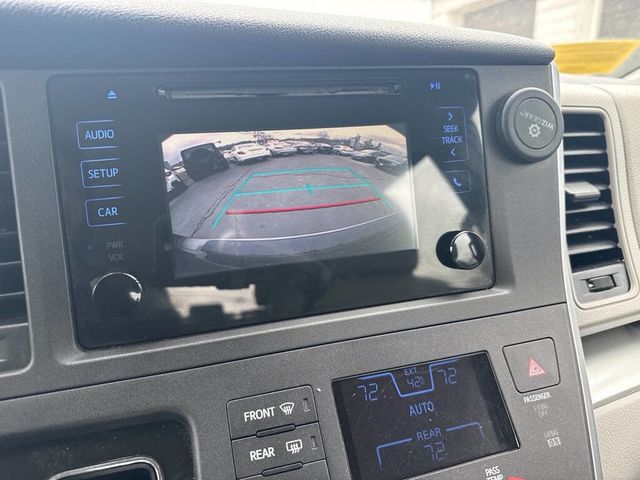 2015 Toyota Sienna 5dr 7-Passenger Van L FWD - 22633954 - 26