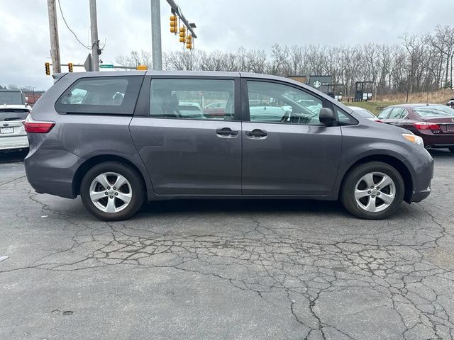2015 Toyota Sienna 5dr 7-Passenger Van L FWD - 22633954 - 5
