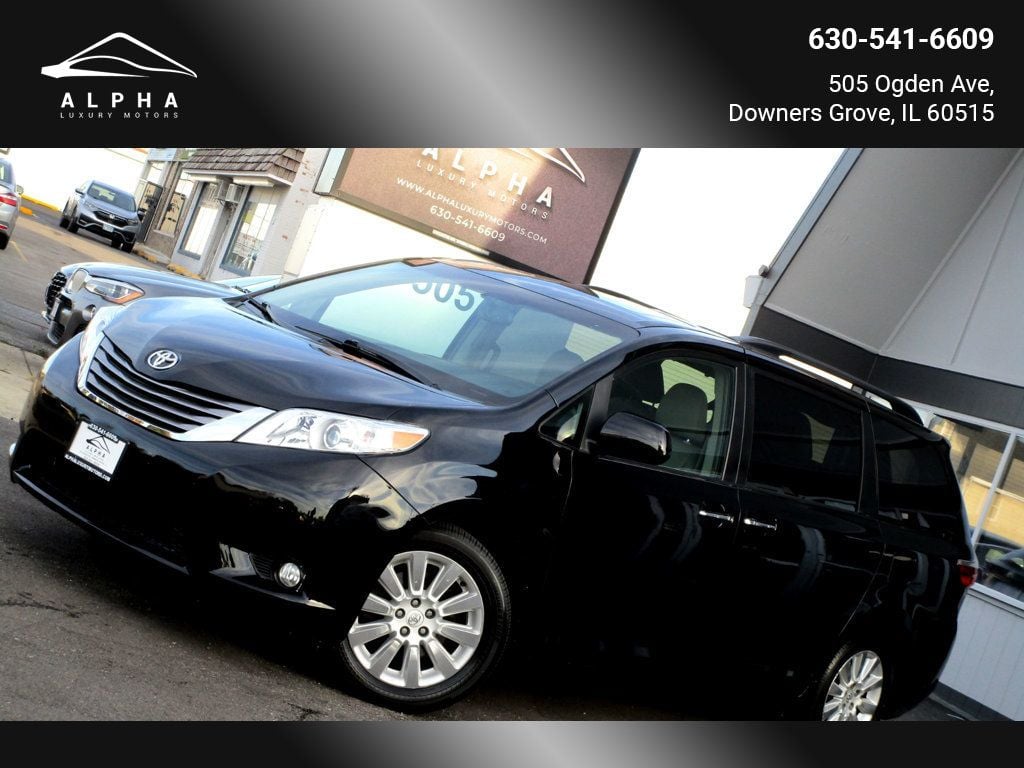 2015 Toyota Sienna XLE photo 37