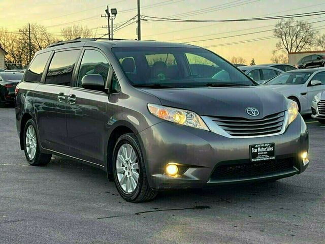 2015 Toyota Sienna 5dr 7-Passenger Van XLE AWD - 22755918 - 12